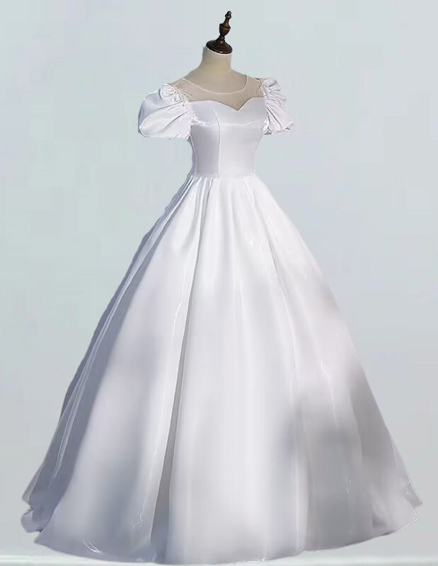 Elegant Ivory Satin Ball Gown | Scoop Neck Prom & Evening Dress