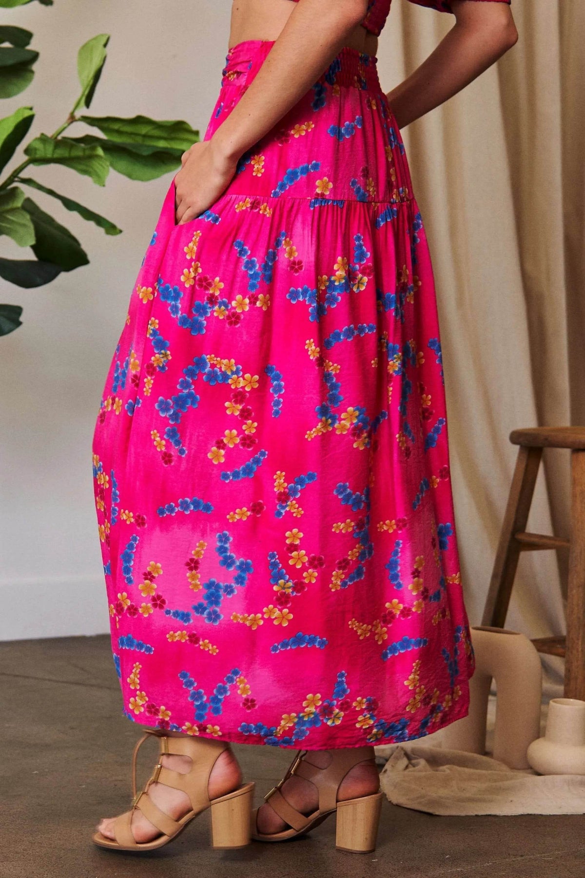 Davi & Dani Printed Smocking Waistband Ruffled Maxi Skirt