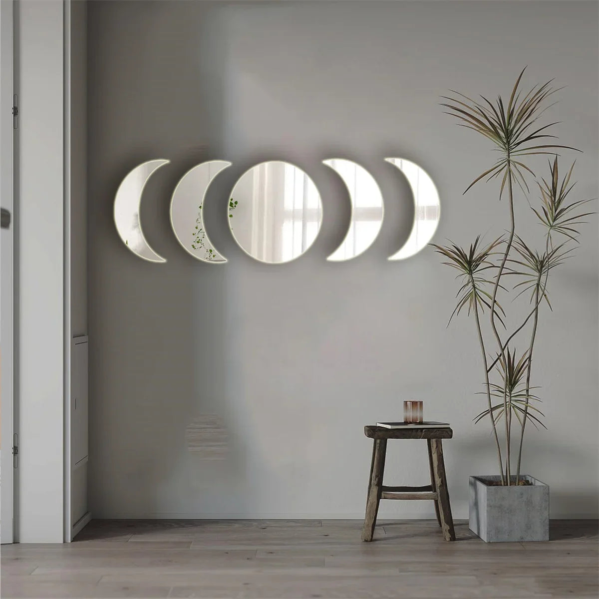 5PCS Moon Phase Design Acrylic Mirror Wall Sticker Self Adhesive Mirror Wall Decal Wall Decor for Home Living Room Bedroom Or