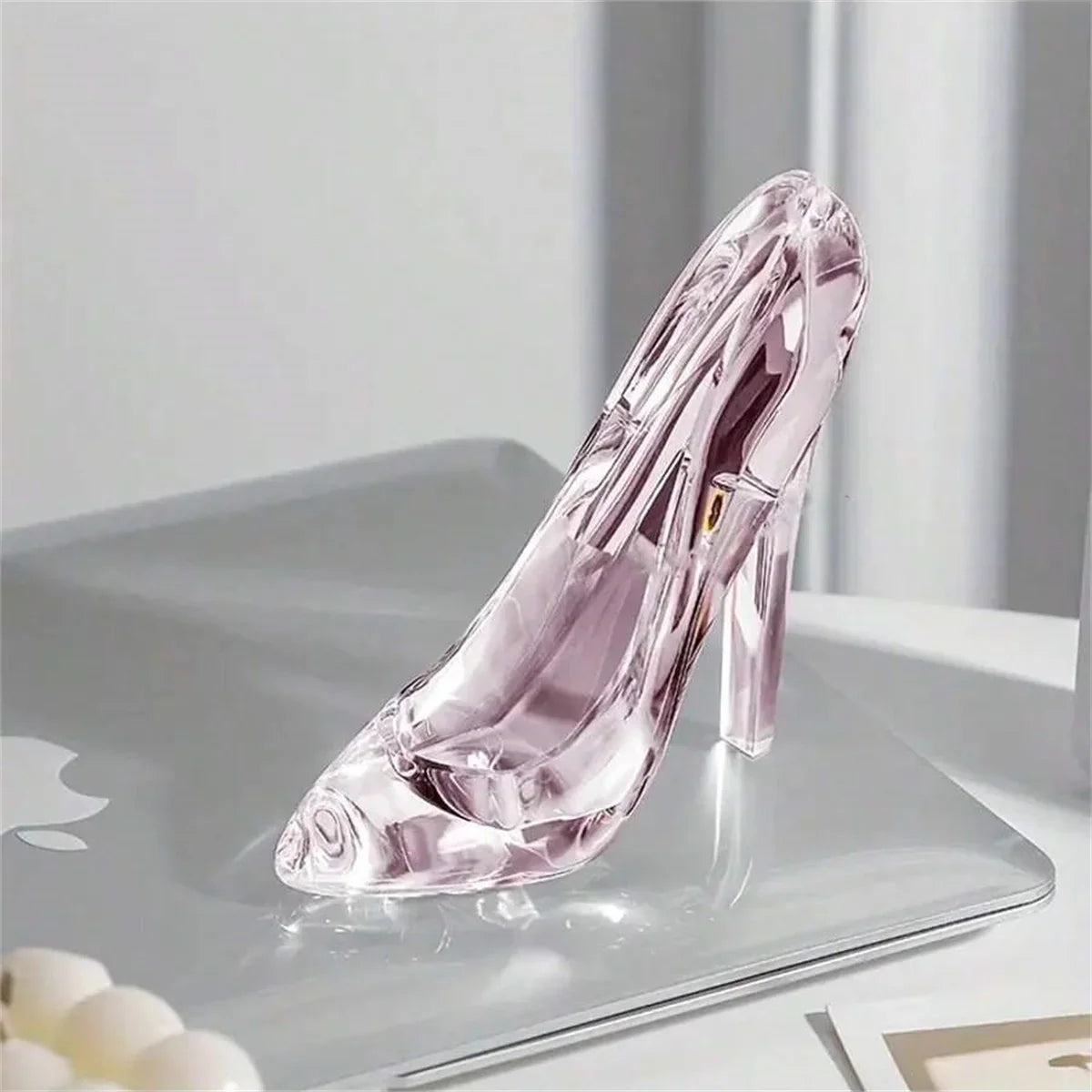 1pc Creative Acrylic Crystal Shoe Festival Party Decorations Wedding Venue Ornaments Princess Party Accessories Miniature Statue