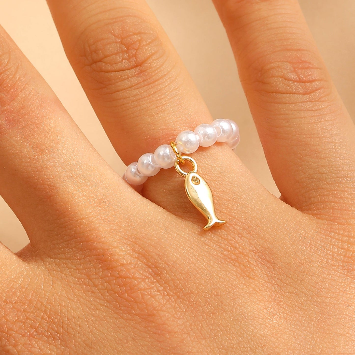 Light Luxury Baroque Pearl Ring with Charms