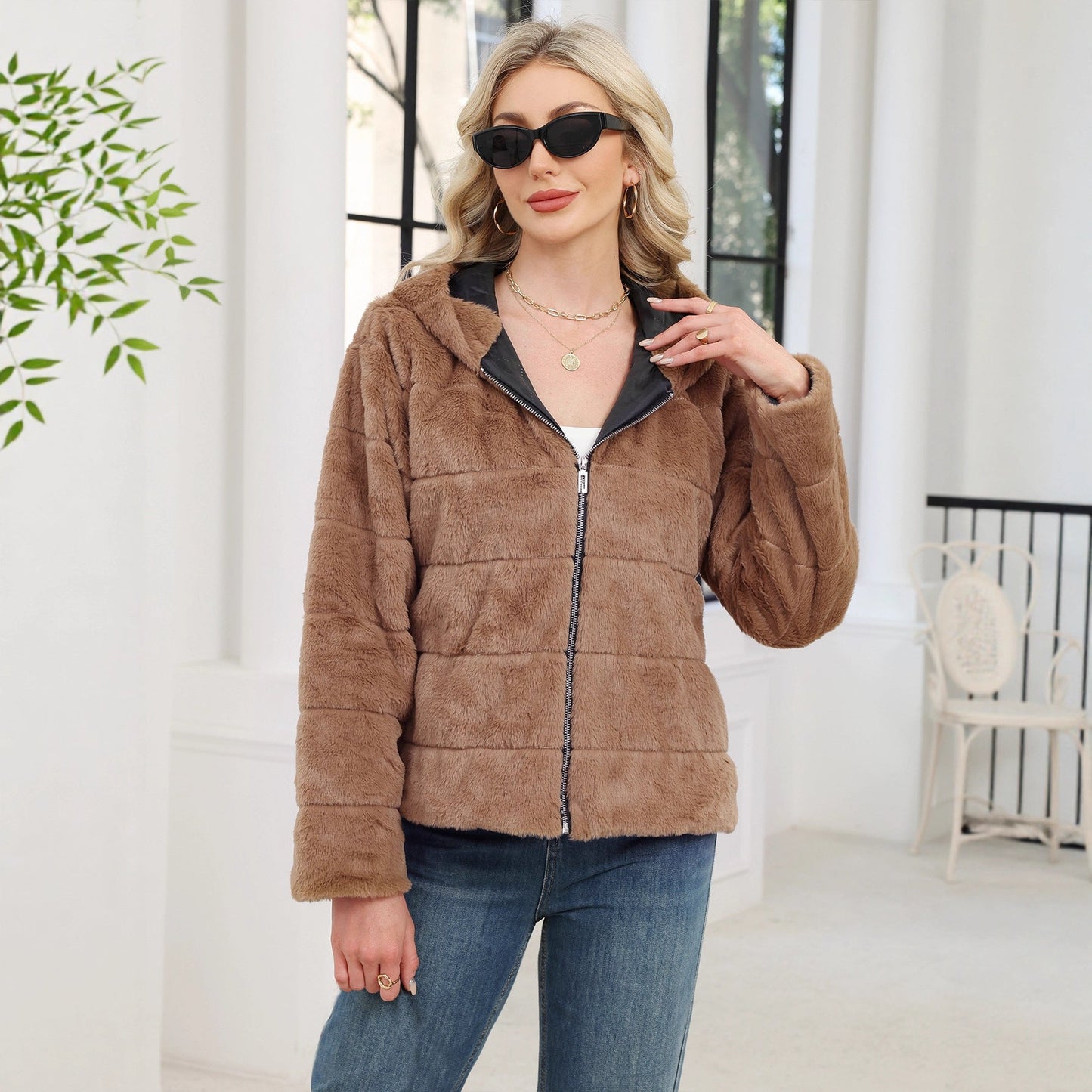 Arrival Autumn Winter Warm Imitation Rabbit Fur Coat Women Faux Fur Jacket