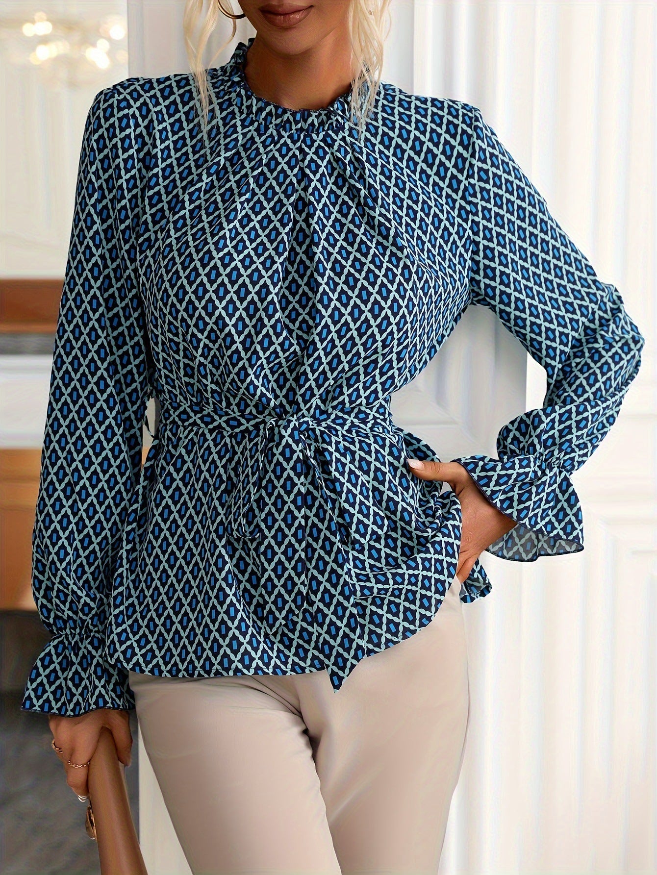Spring Autumn Women Clothing Spring Autumn Geometric Abstract Pattern Horn Long Sleeve Shirt Top