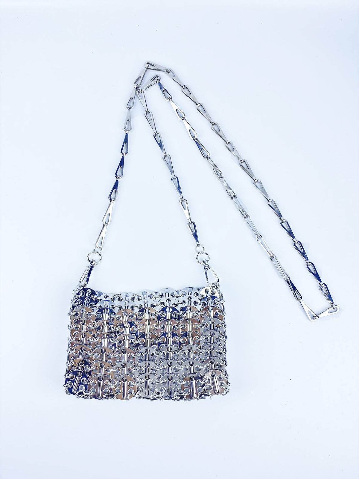 Metal Sequ Chain Hand Woven Bag Western Mobile Phone Lipstick Crossbody Bag Women