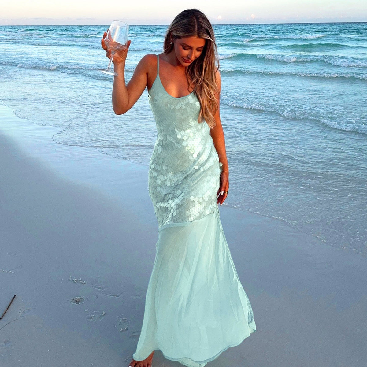Seaside Mermaid Sequin Sling Maxi Dress Evening Dress Women Sexy Backless Dress Stitching Dress Women