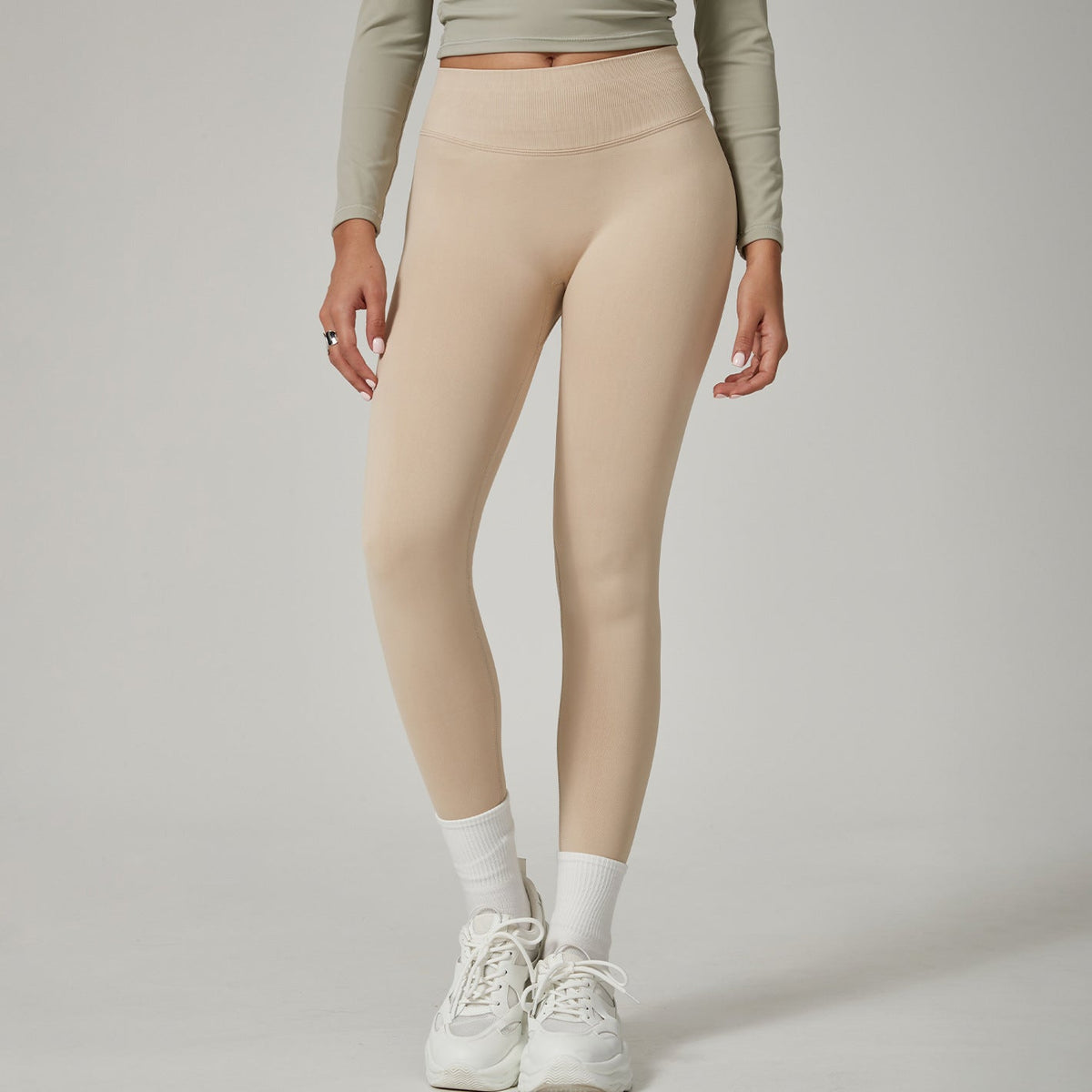 Sports High Waist Yoga Pants No Embarrassment Line Hip Lifting Peach Hip Fitness Pants Sports Yoga Pants