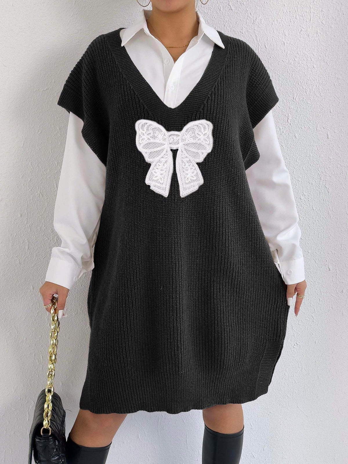 Autumn Winter Women Woolen Loose Large Vest Deep V Plunge Embroidered Butterfly Stitching Vest (Excluding Belt)