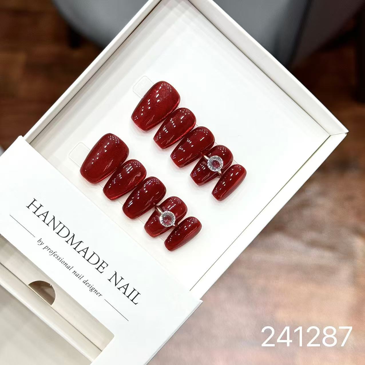 1031- Handmade press on nails fake nails removable