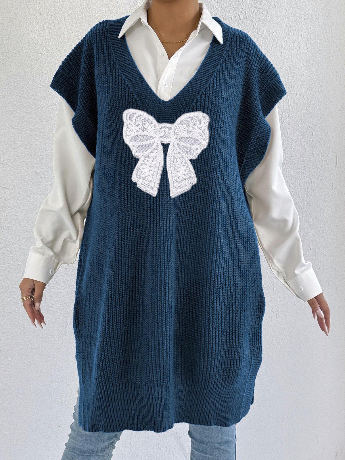 Autumn Winter Women Woolen Loose Large Vest Deep V Plunge Embroidered Butterfly Stitching Vest (Excluding Belt)