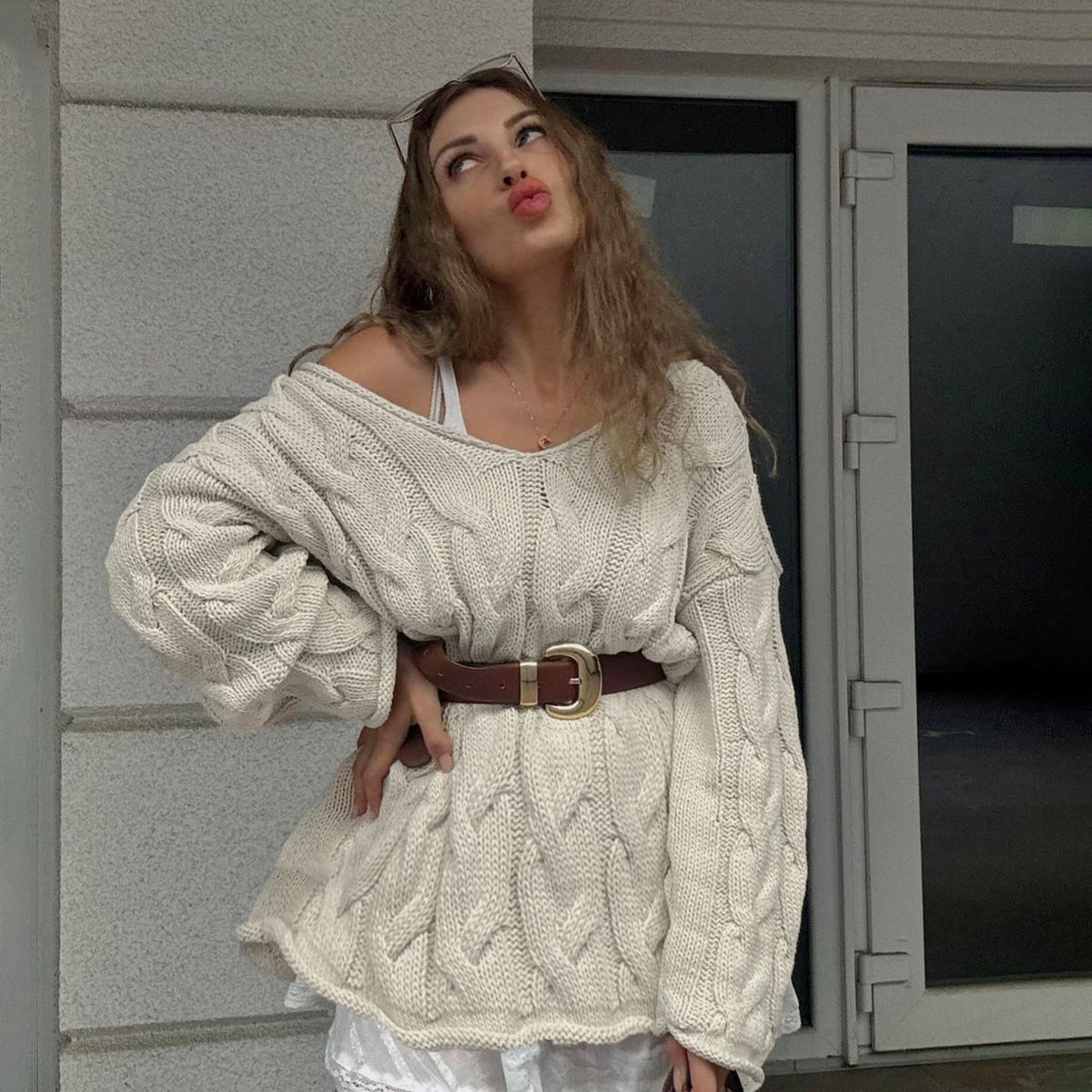 Autumn Winter Lazy V neck Cable Knit Sweater Loose Slimming All Matching Long Sleeved Woolen Top Women