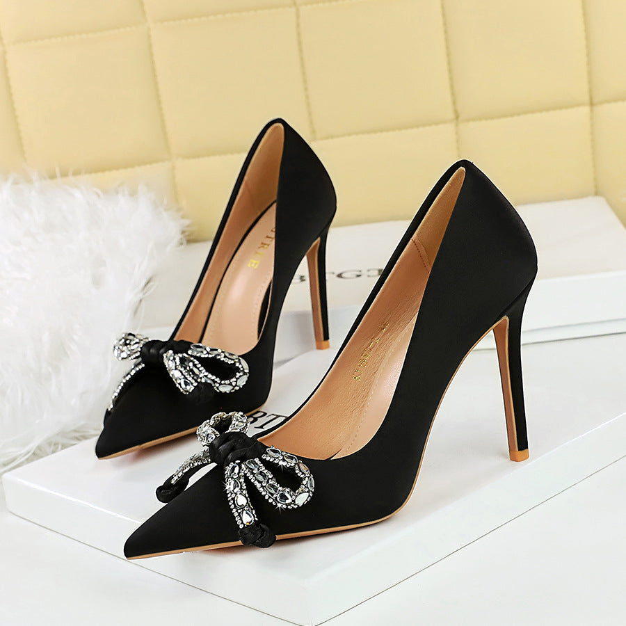 Light Luxury Rhinestone Bow Pointed Stiletto Mid Heel Satin Pumps Wine Cup Heel Women Shoes