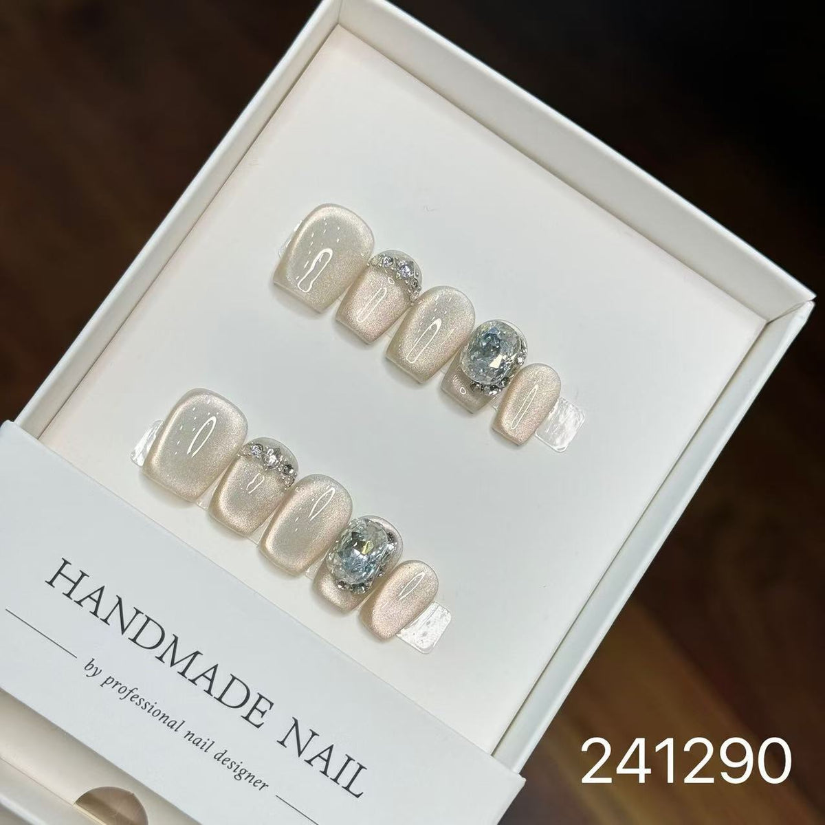 1028- Handmade press on nails fake nails removable