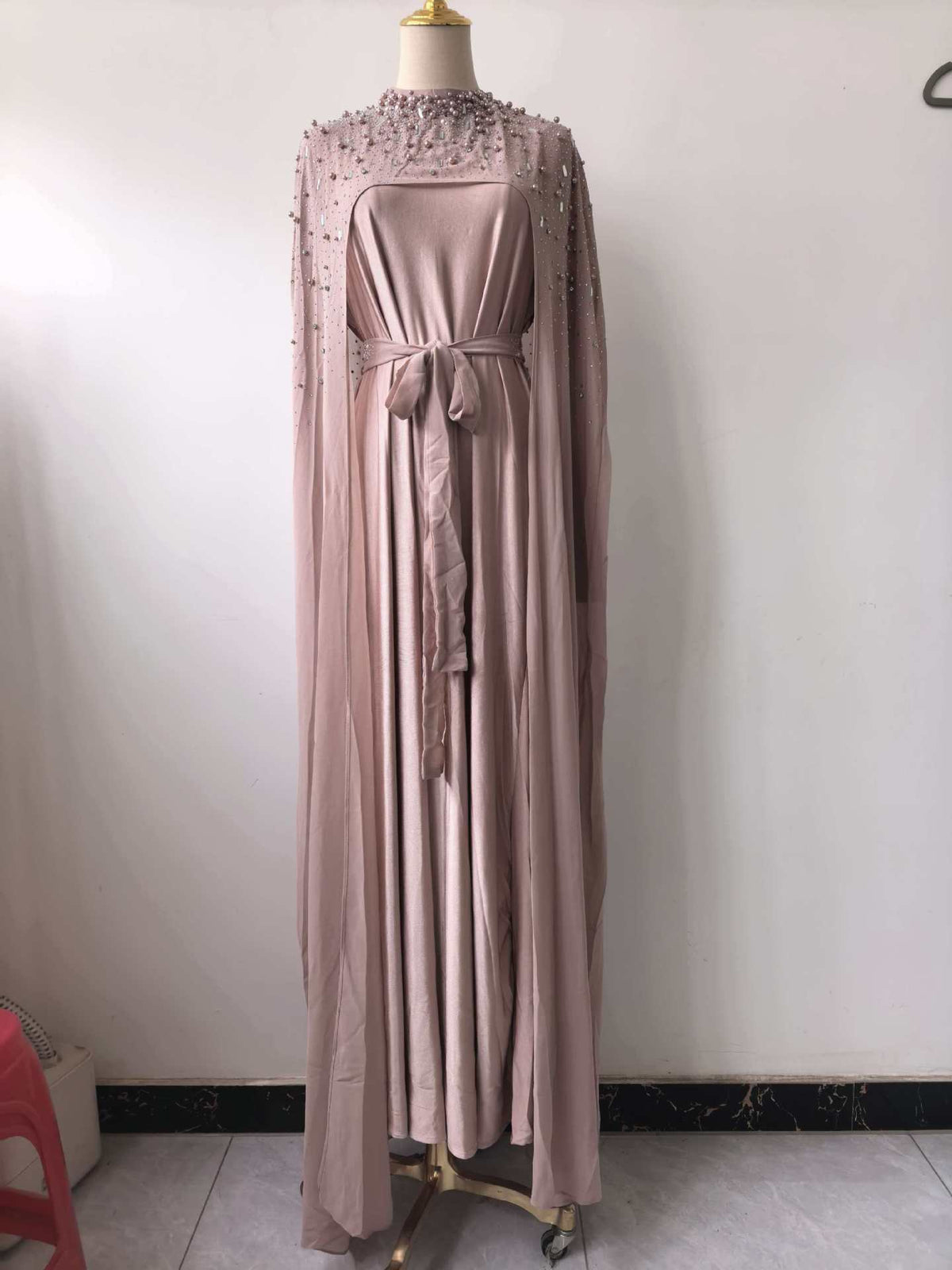Spring Elegant Retro Exquisite Rhinestone Cape Shawl High Waist Slimming Dress