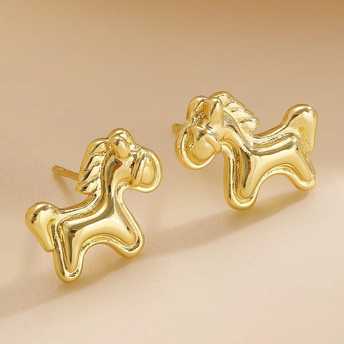 Luxury Festive Pony Stud Earrings Lucky "Rich Immediately" Fashion Earrings