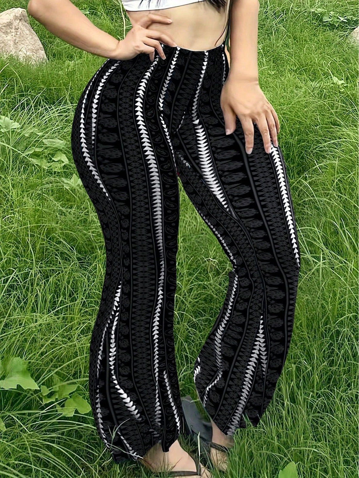 Trendy Contrast Color Striped Design Loose Elastic Bootcut Pants Casual Pants Women