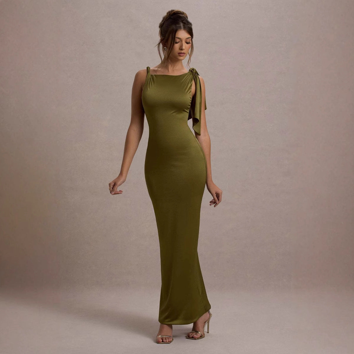 Women Wear Summer Single Shoulder Ribbon Solid Color Dress