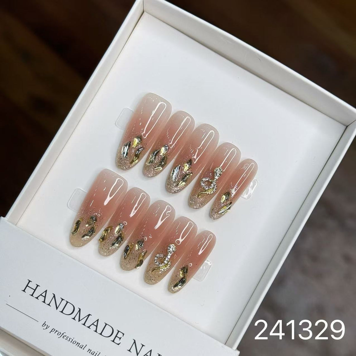 1028- Handmade press on nails fake nails removable