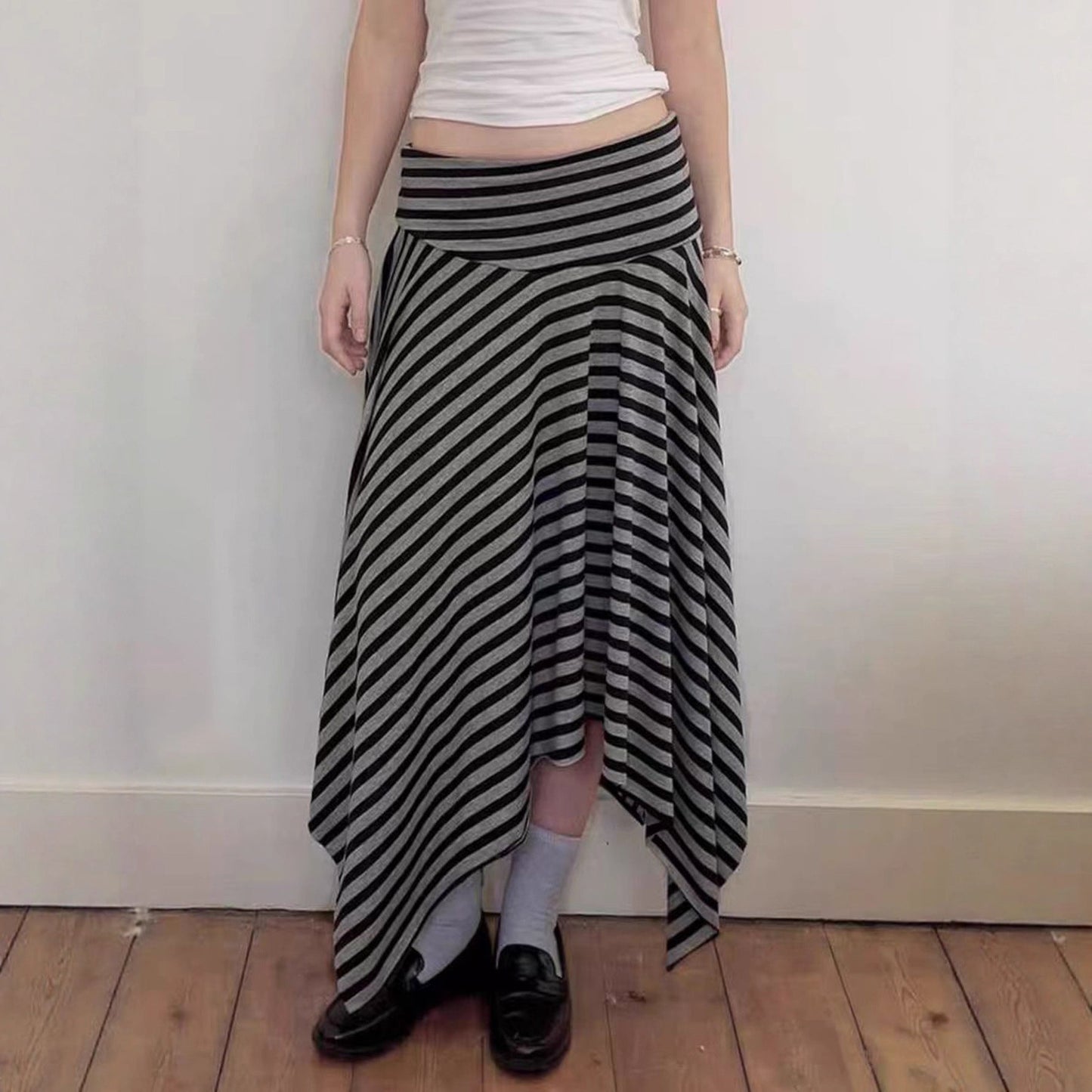 Casual Vacation Striped Short Skirt Women Clothing Autumn Winter