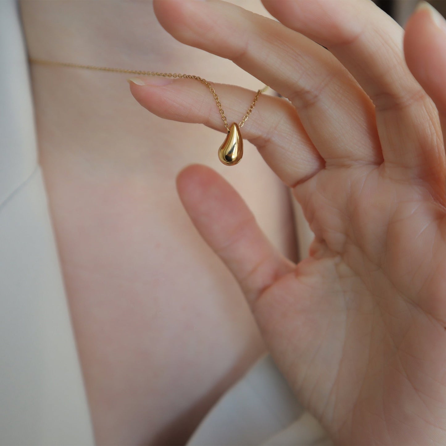 14K Gold Plated Dainty Pear Pendant Necklace for Women - Delicate Teardrop Necklaces