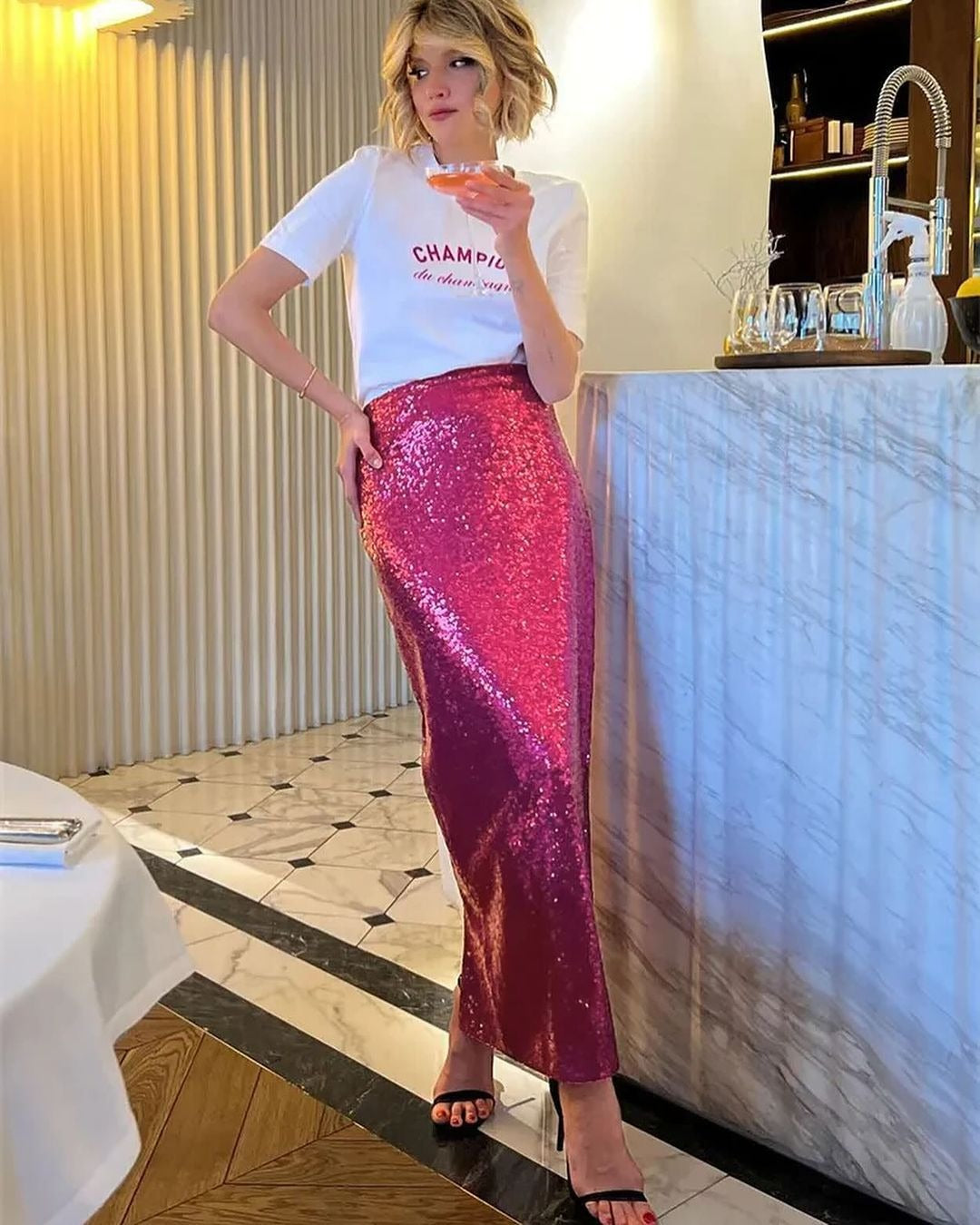 High Waist Slimming Sequined Skirt Women Elastic Waist Back Slit Elastic Straight Long Skirt