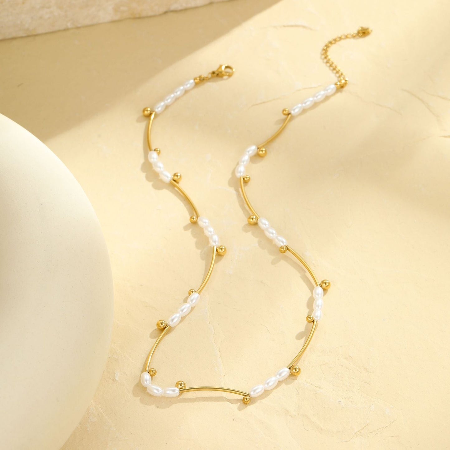 French Hepburn Advanced Baroque Imitation Pearl Necklace Batch Floral Tube Spacer Beads 18K Real Gold Stainless Steel Clavicle Chain