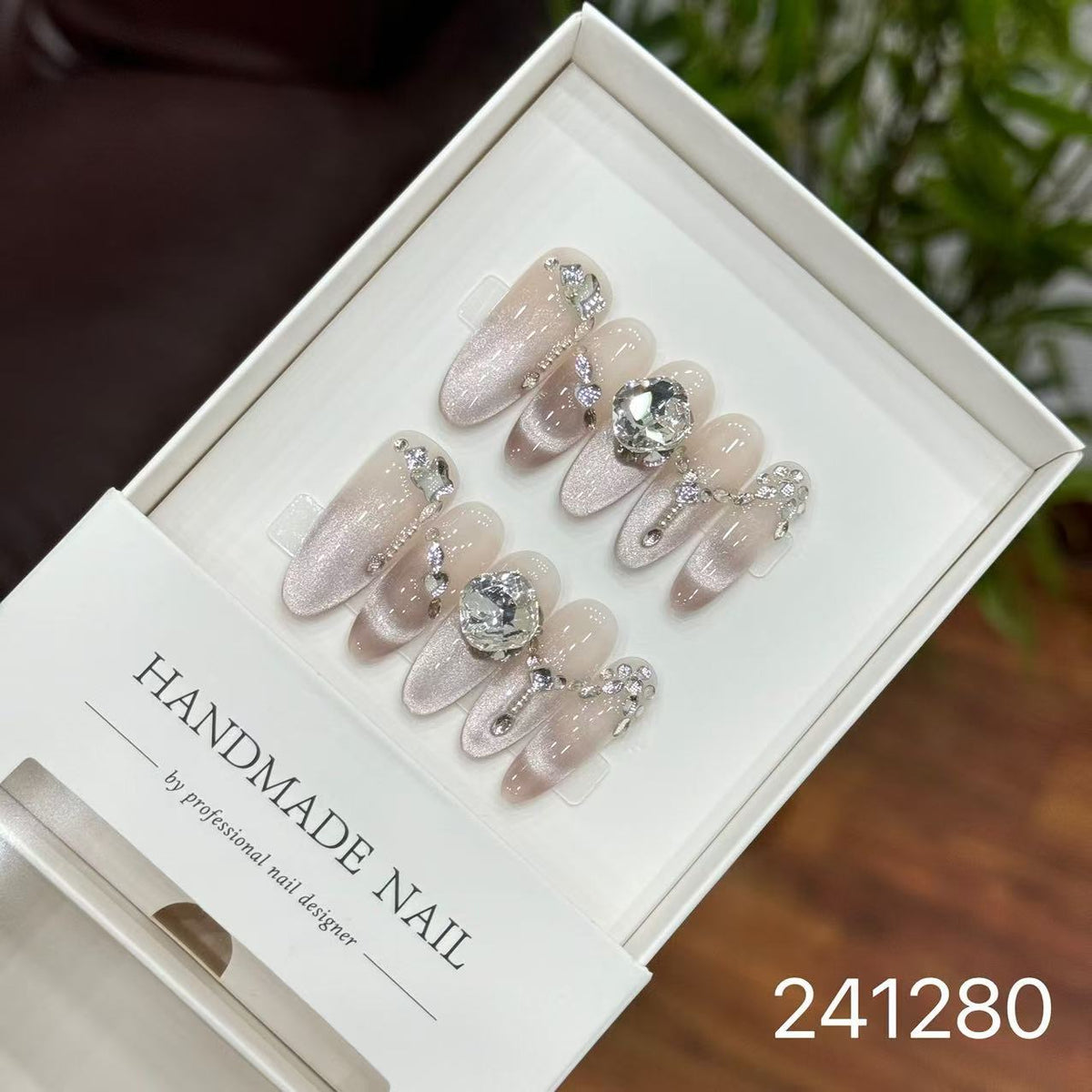 1028- Handmade press on nails fake nails removable