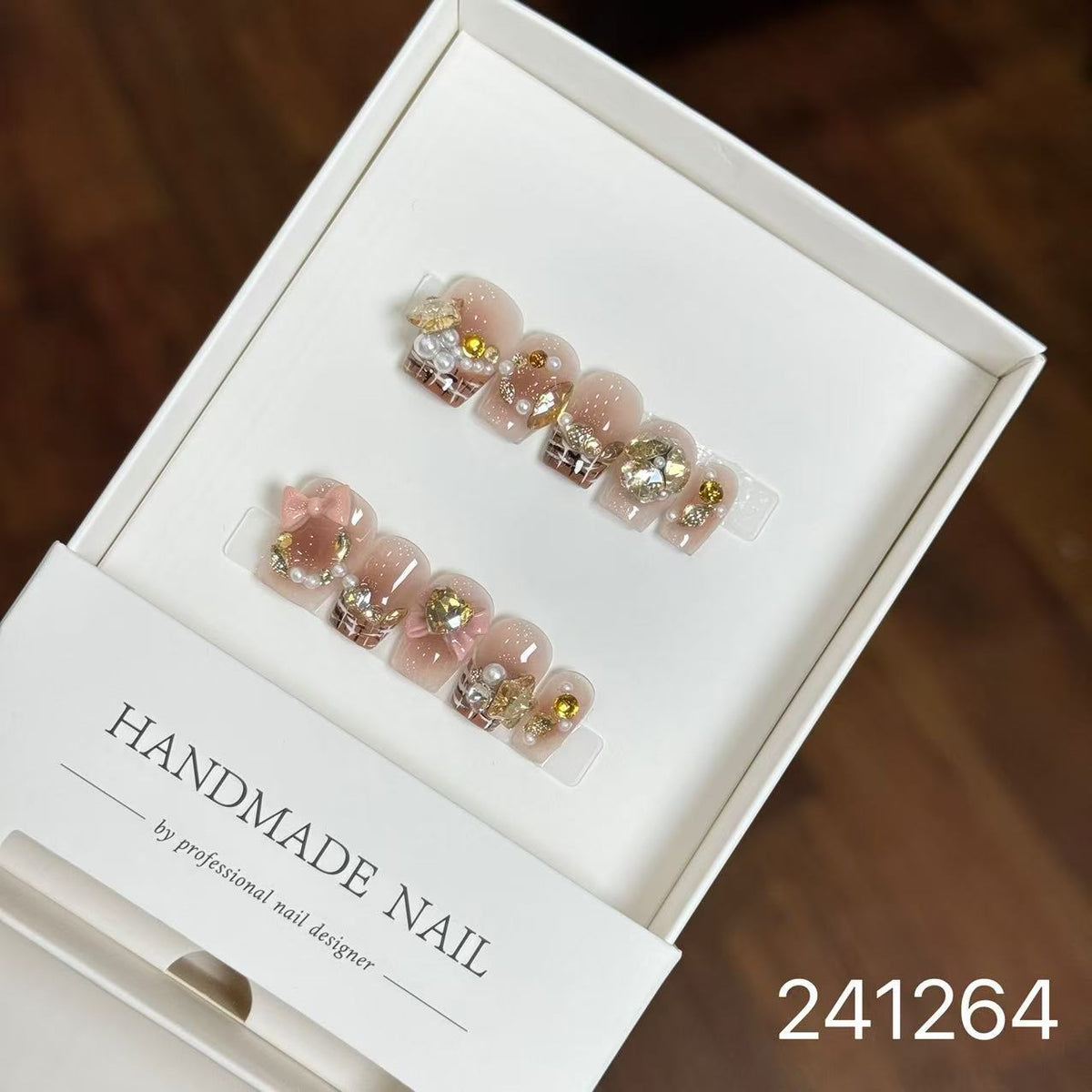 1031- Handmade press on nails fake nails removable