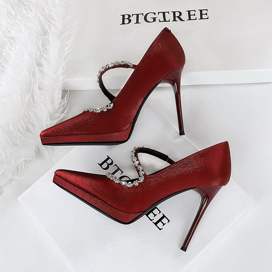 Cocktail Pointed High Heels Women Diamond Chain Ankle Strap Stilettos Pumps Shallow Mouth Sexy Women Shoes