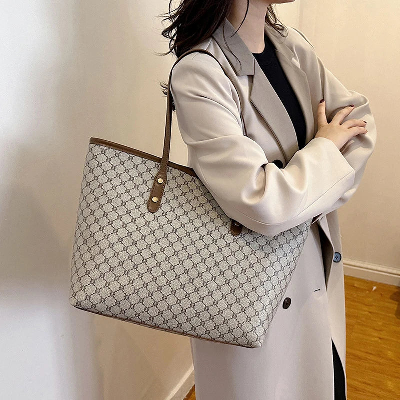Large Capacity Shoulder Bag for Women | PU Leather Handbag for Commuting & Casual Use (Versatile Tote Bag, Geometric Pattern)