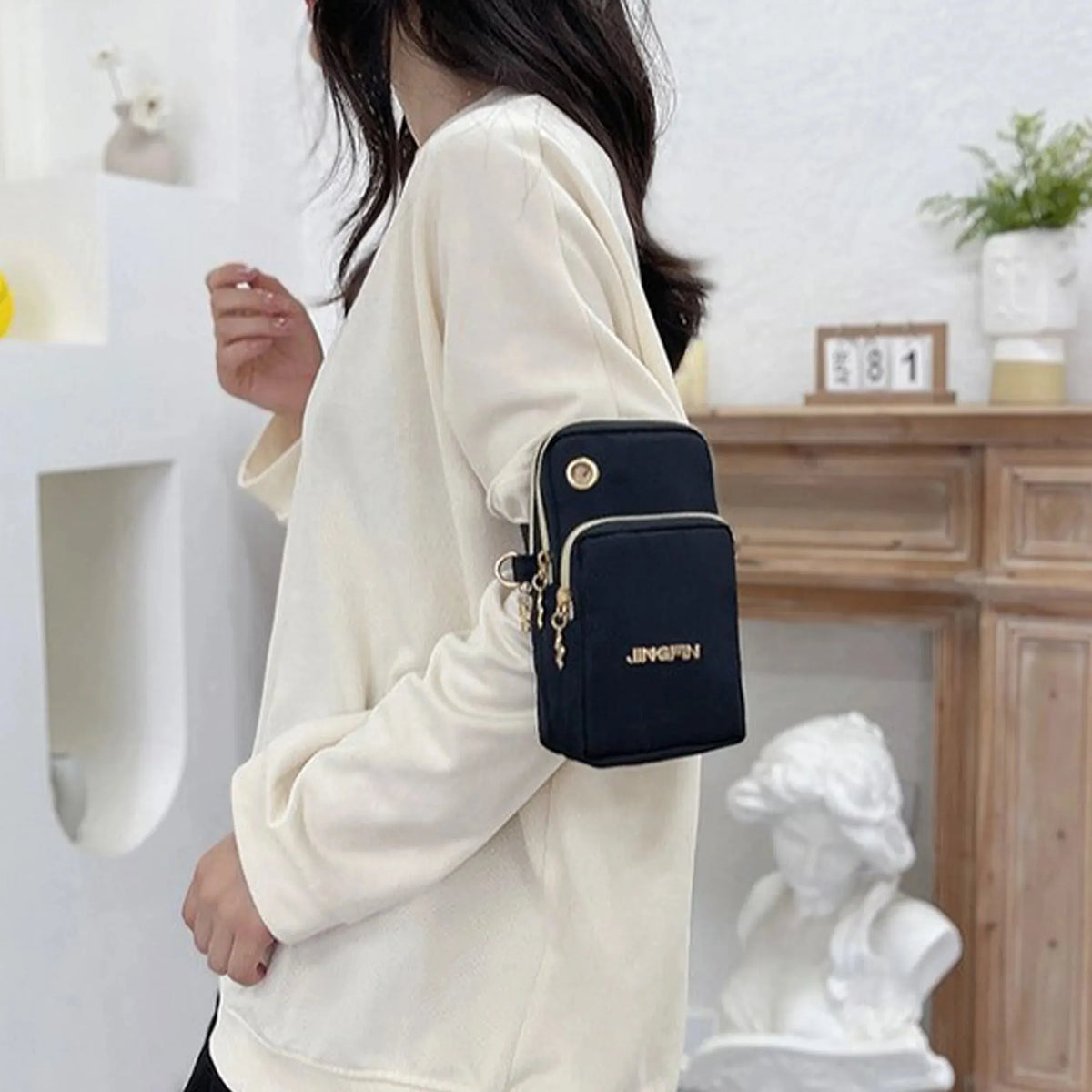 New Fashion Women's Mobile Phone Bag | Mommy Coin Bag & Neck Hanging Running Cover (Casual Crossbody Mini Bag)
