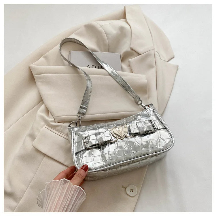 Women's Y2K Peach Heart Butt Leather Handbag | Alligator Pattern Underarm Shoulder Bag with Heart Pin Buckle (Fashion Girls Mini Tote)