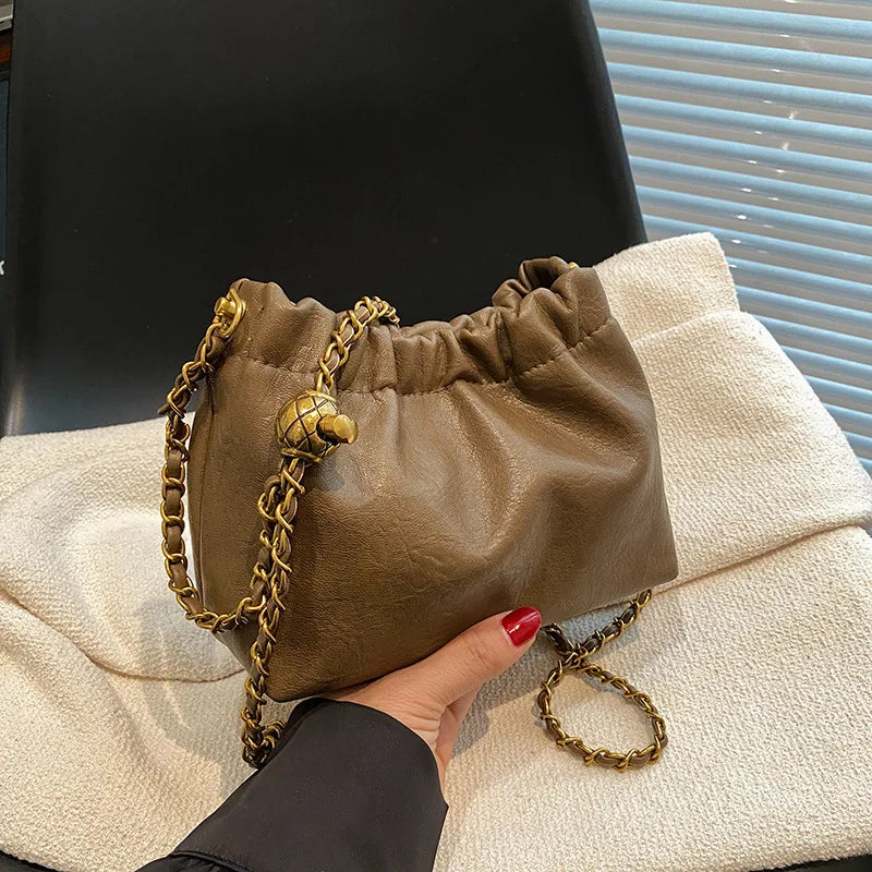 Women's Chain Shoulder Bag | Versatile Crossbody Tote & Casual Pleated Hobo Bag (Satchel Sling Bag, Stylish Purse for Girls)