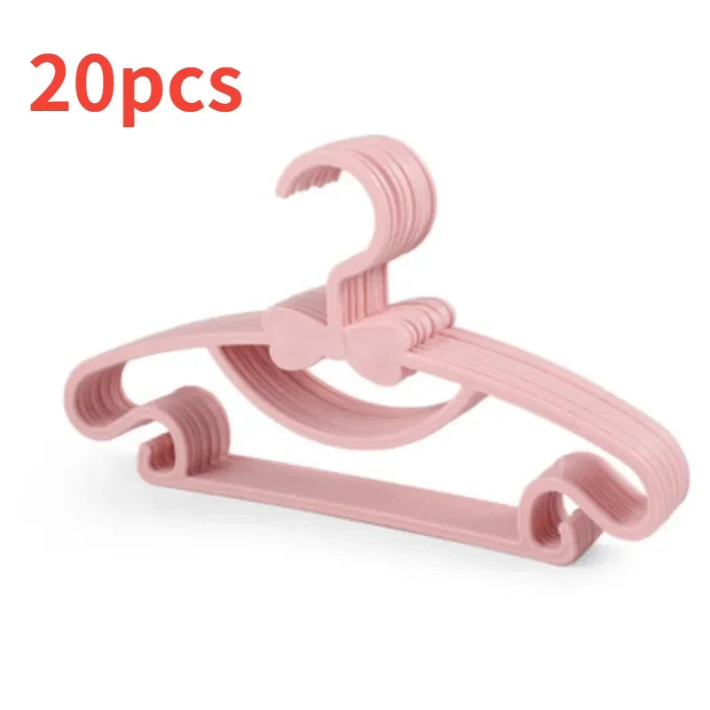 10 Pieces of Children's Hangers, Portable Plastic Display Hangers Windproof Children's Outerwear Hangers Baby Clothing Organizer