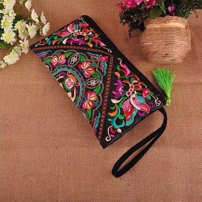 Luxury Design Flowers Clutches Pouch | Fashion Women's Wallet Wrist Handbag & Lady Vintage Envelope Phone Purse (Card Holders Pocket)