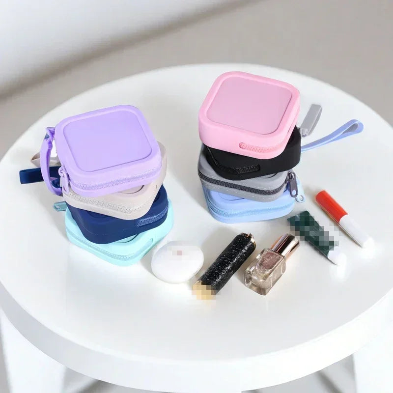 Waterproof Solid Color Silicone Wallet & Coin Purse | Mini Zipper Organizer Travel Pouch (Cosmetic Bag, Earphone Bag for Students)