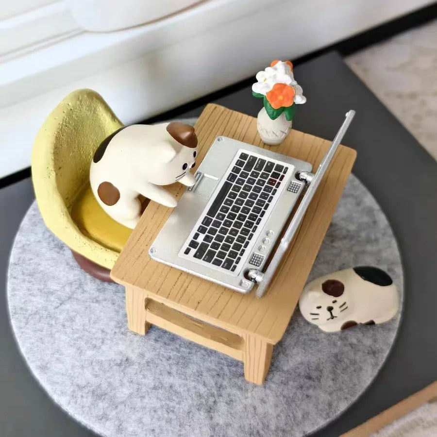1pc Cartoon Cat Frog Bear Yellow Chair Computer Model Office Ornament Mini Home Decor Crafts Accessories Desktop Figurines Gift
