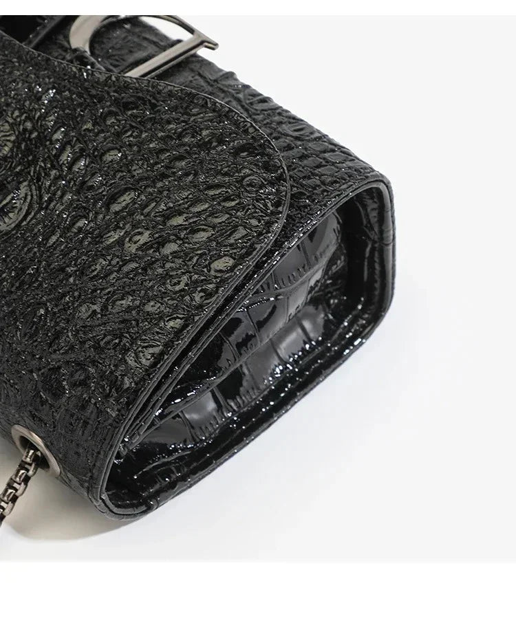 Luxury Women's Handbag with Chains & Sequins | Crossbody Shoulder Messenger Bag (Brand Design, Animal Print, Casual Purses)