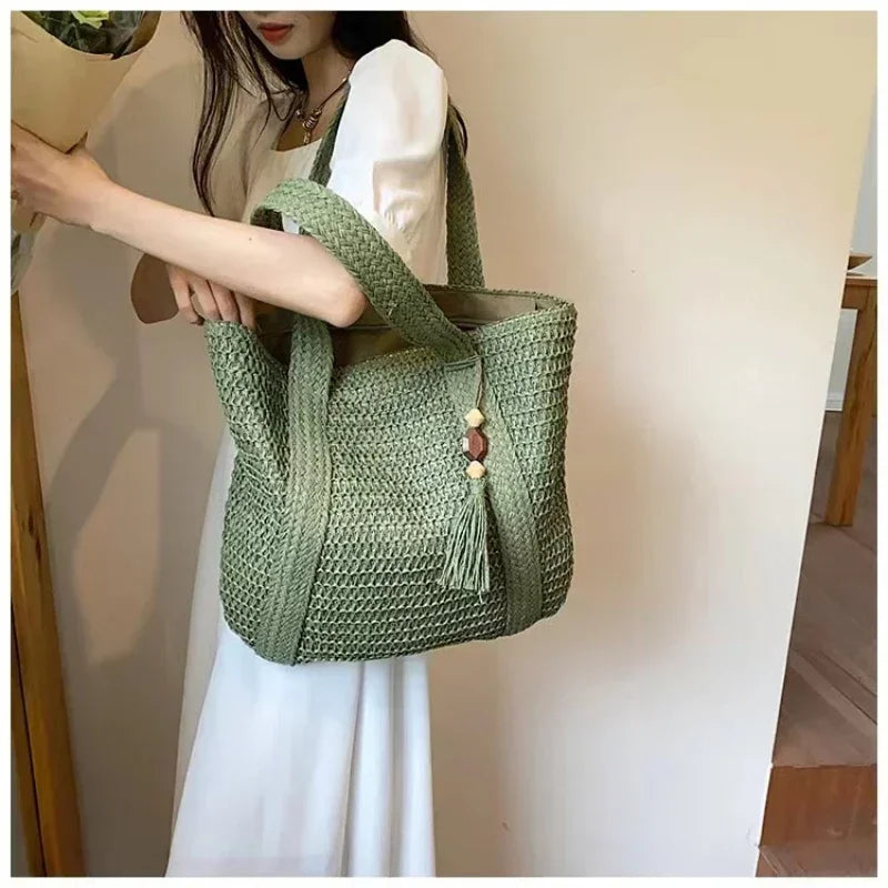 Fashion Straw Summer Large Capacity Tote Bag | Women's Shoulder Bag & Handmade Woven Bag (Fresh Rural Handheld Grass Woven Women Bag)