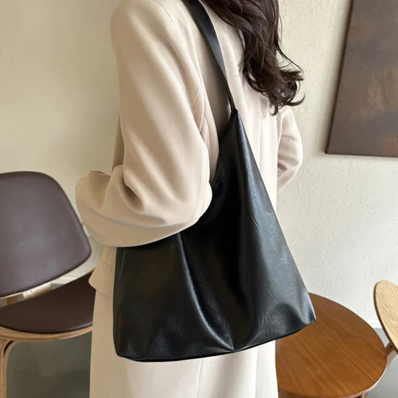 Vintage Soft PU Leather Ladies Shoulder Bag | Commuter Large Handbag & Women's Versatile Tote Underarm Bag (Quality Design)