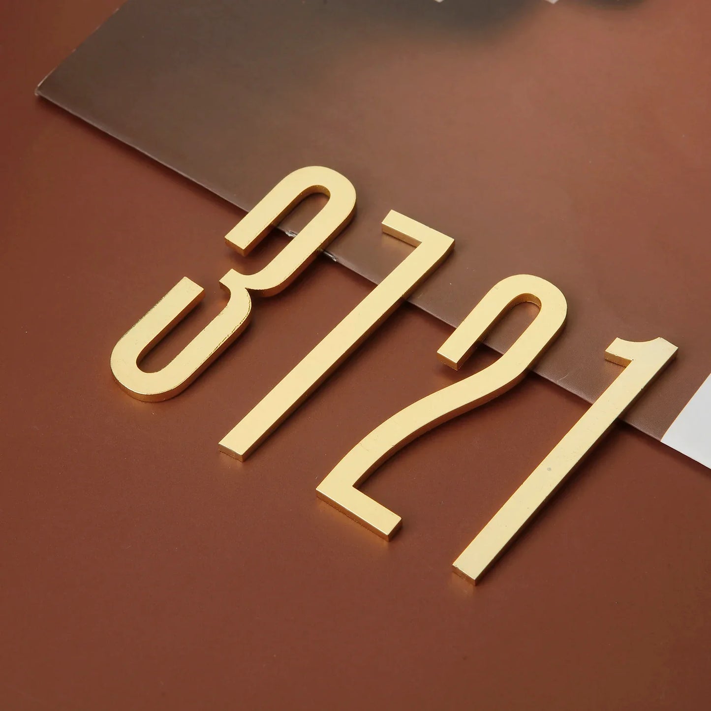 Golden Door Number with Backing Adhesive 7cm Metal House Number Apartment Door Number for Outdoor Hotel Home Mailbox Label