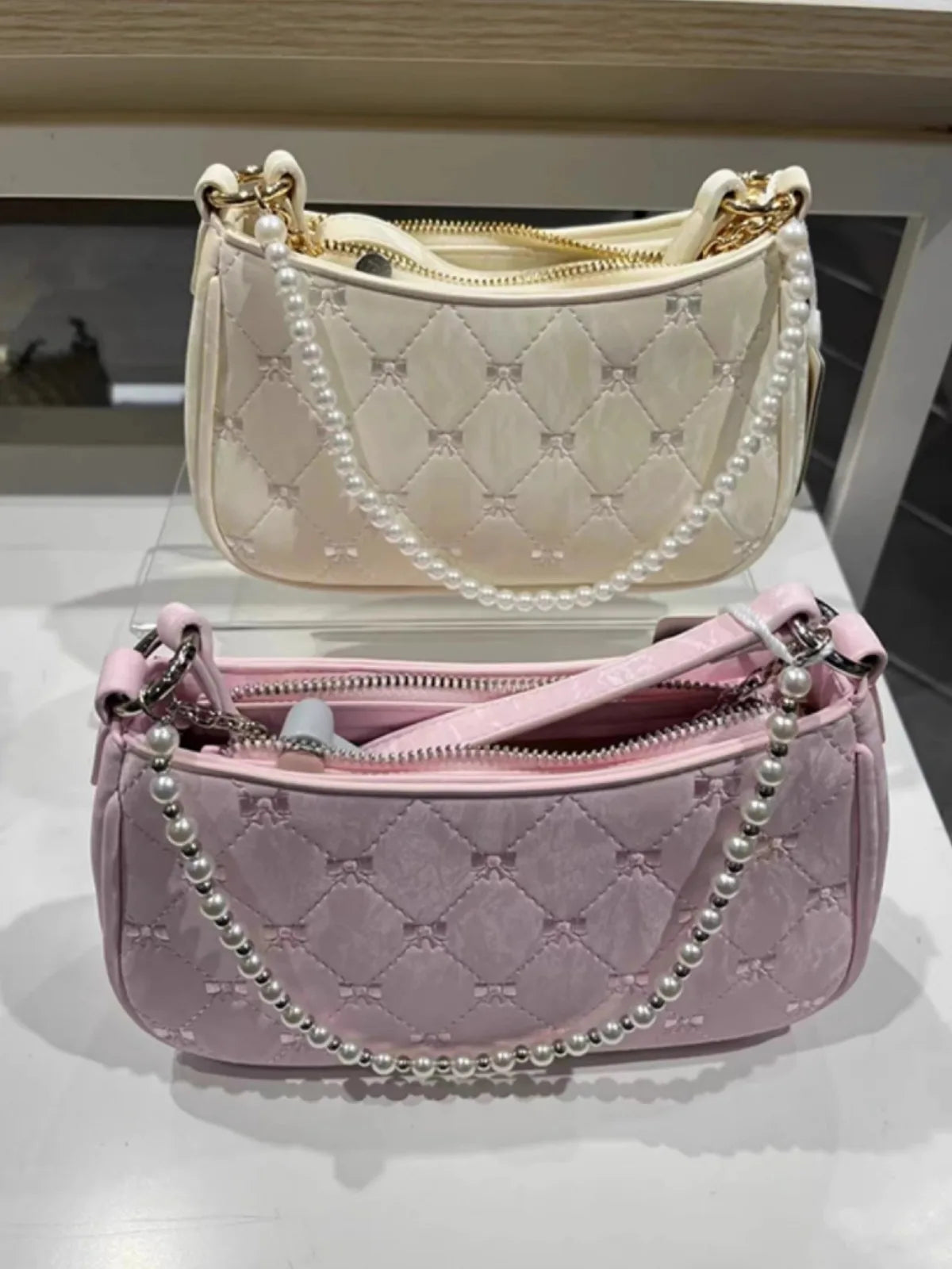 Women's Shoulder Bag | Elegant Cute Bow Pearl Chains & Embroidery Handbag (Casual Leather Korean Fashion Female Handbag)