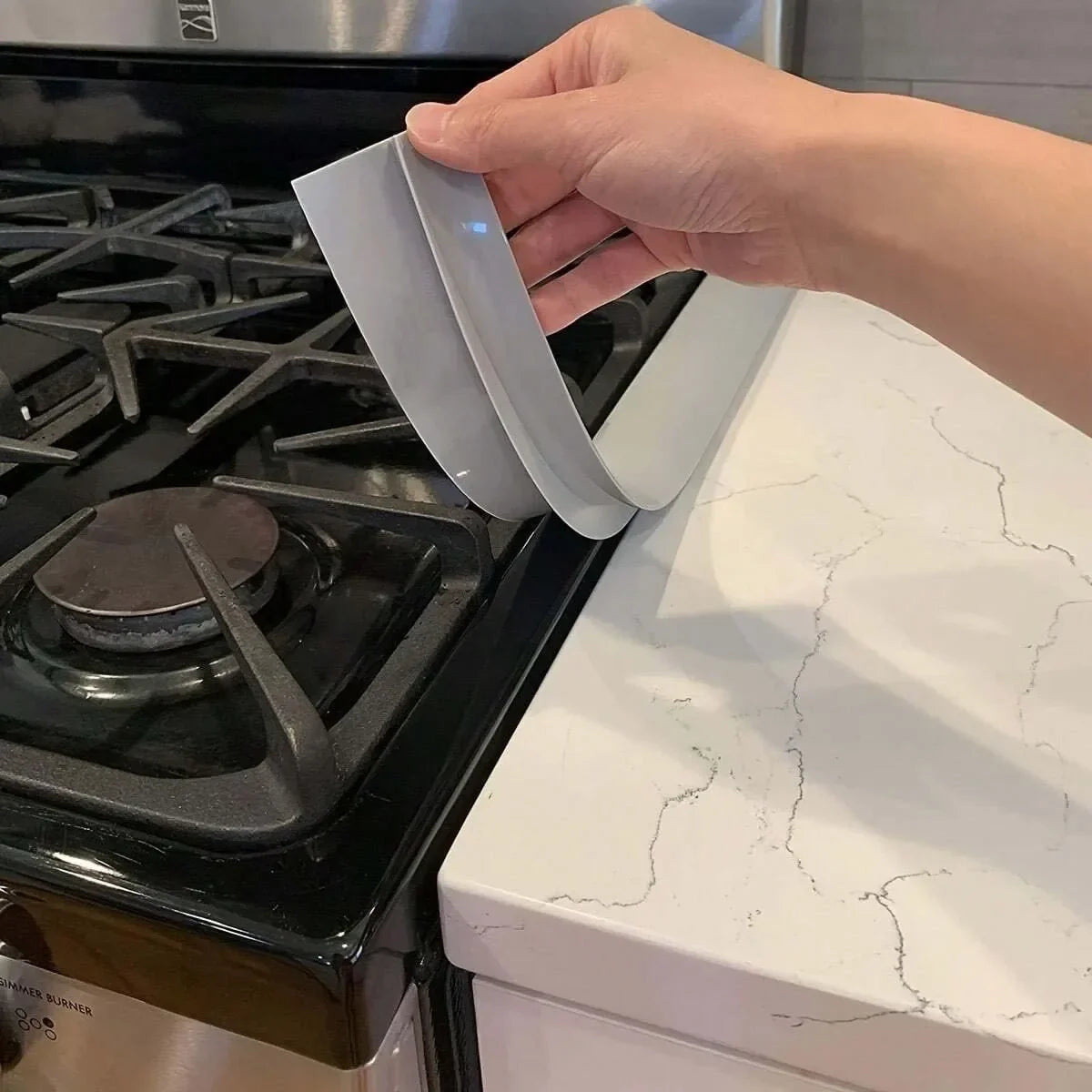 Silicone Gap Filler Strip, Kitchen Gas Stove Sealing Strip, Anti-Oil & Stain Kitchen Strip, Silicone Sealing Insert Strip