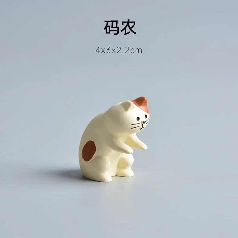 1pc Cartoon Cat Frog Bear Yellow Chair Computer Model Office Ornament Mini Home Decor Crafts Accessories Desktop Figurines Gift