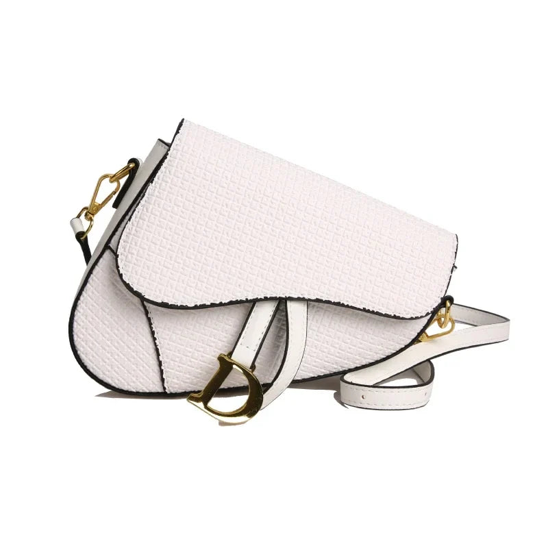 Luxury Popular Shoulder Bag | Designer Tote Purse & Ladies Elegant Chain Strap Crossbody Bag (Suitable for Daily Use)