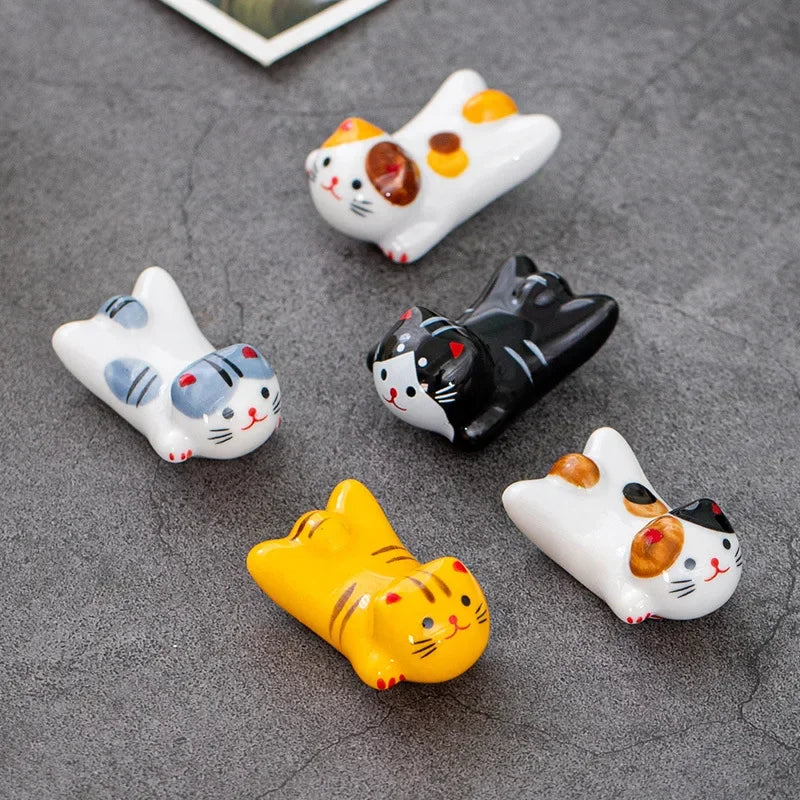 set Chopstick Rest Table Decor Ceramic Frog Chopsticks Spoon Rack Holder Durable Ornaments Set Fork Knife Stand Cat Tableware
