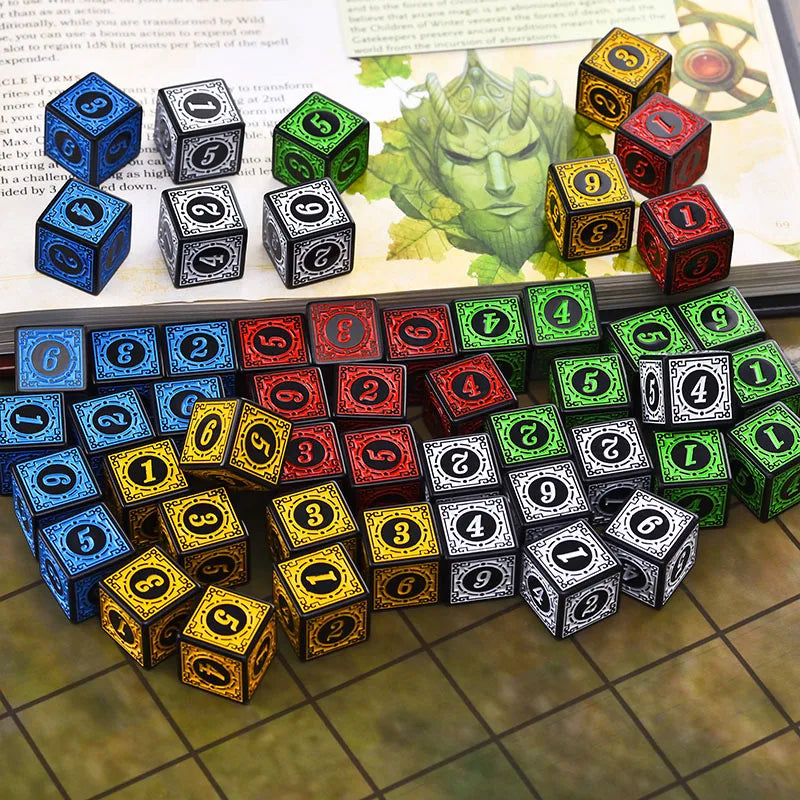 50PCS/Set Acrylic Dice Set D6 Carved Pattern Polyhedron Dice 6-sides Game Dice for RPG Dungeons and Dragons Board Game