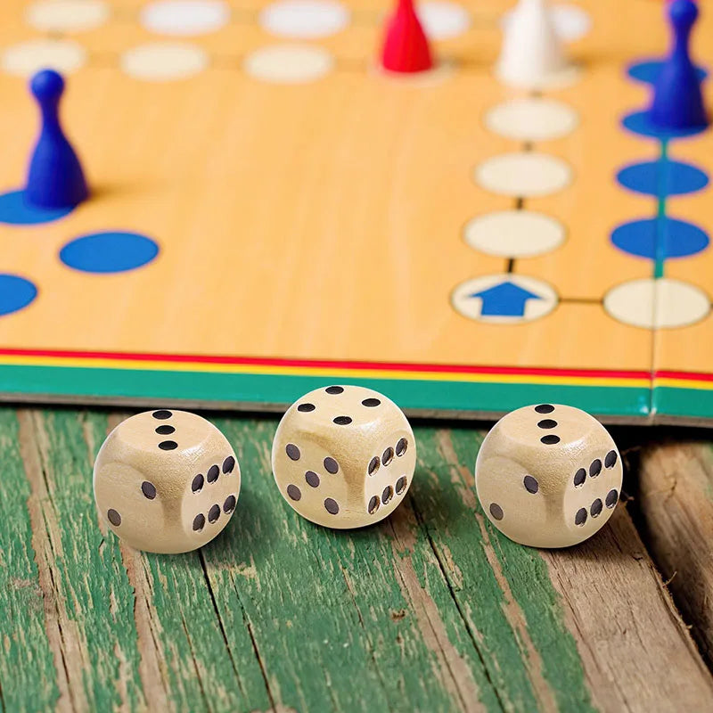10Pcs/Set Wooden Dice Set Polyhedral Game Dice 6-sided Point Dice for Table Game Board Game Acessorios 16mm