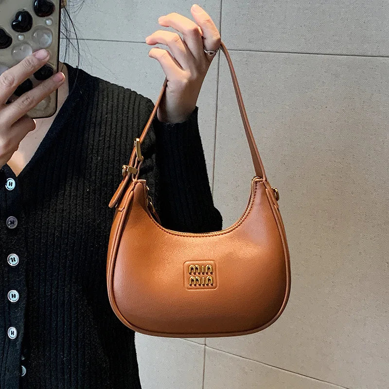 Vintage Small Bag | Women's New Crescent Shaped Bag & Autumn Winter Dumpling Bag (Commuting Black Crossbody Bag)
