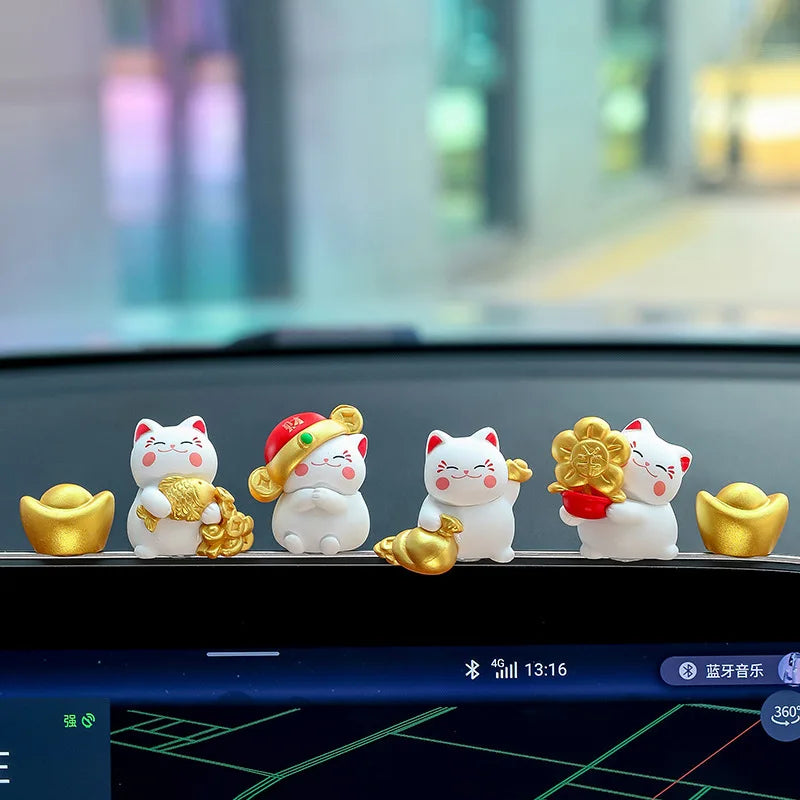 4/6pcs Cartoon Lucky Cats Figurines Miniatures Micro Landscape Ornaments For Home Room Desktop Decorations Accessories Gifts