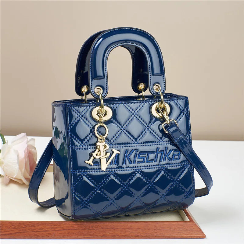 Luxury Brand Designer Daifei Bag | Fashionable New Women's Handbag & Versatile Classic Shoulder & Crossbody Bag (High-Quality)